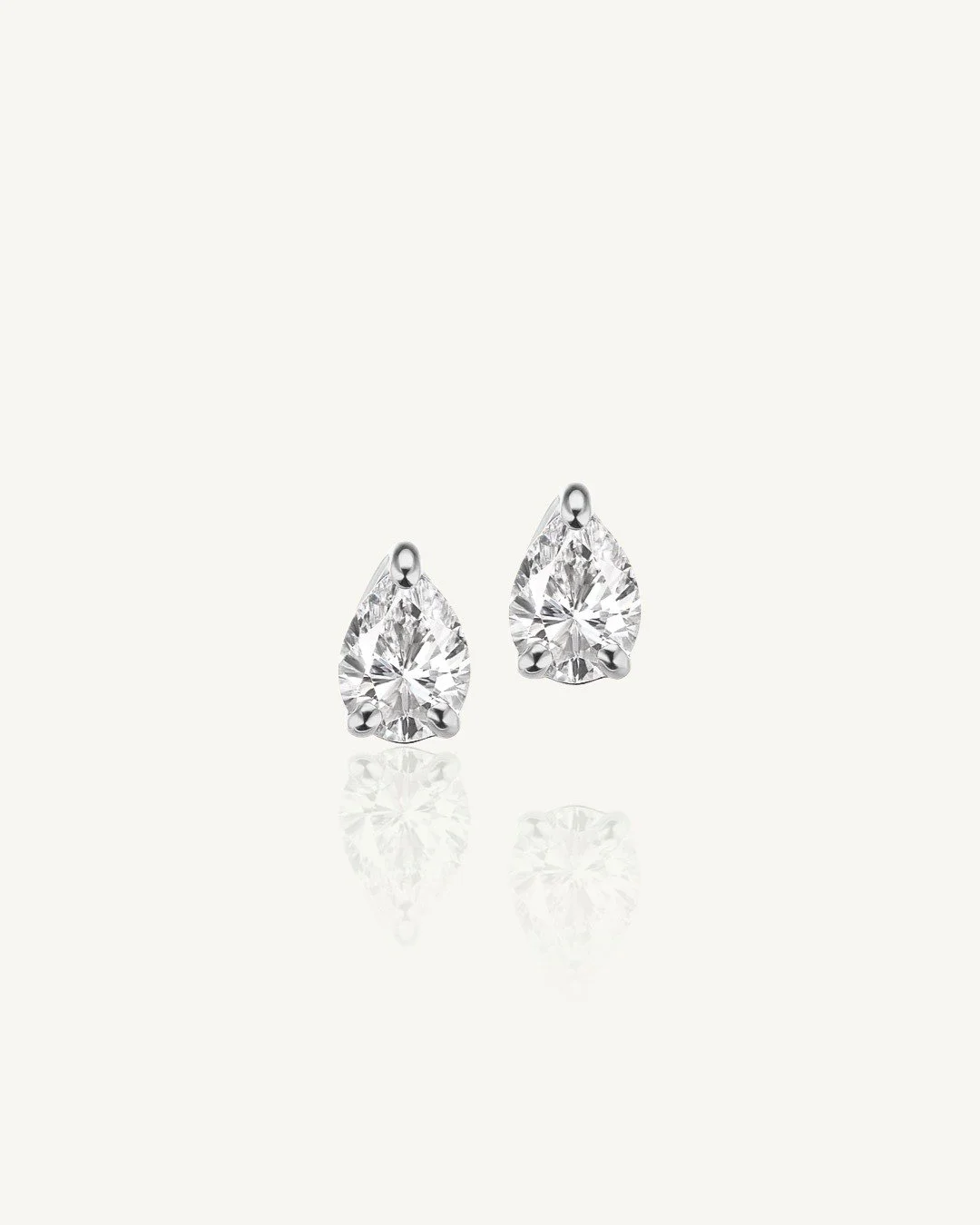 altruist_fine_jewelry_pirum-stud-earring-background_wg.JPG