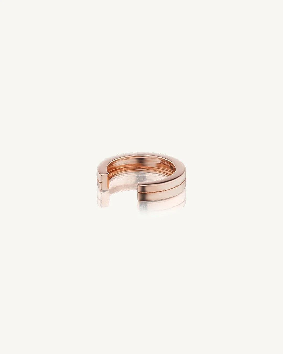 altruist_fine_jewelry_monterey_cuff_background_RG.JPG