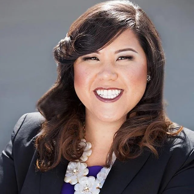 Our latest Alumni Spotlight features EPM Alum Erica Mosca and her non-profit Leaders in Training @lit_lv that is empowering first-generation college graduates to become leaders in their community. Check out our blog to learn more. Link in bio.