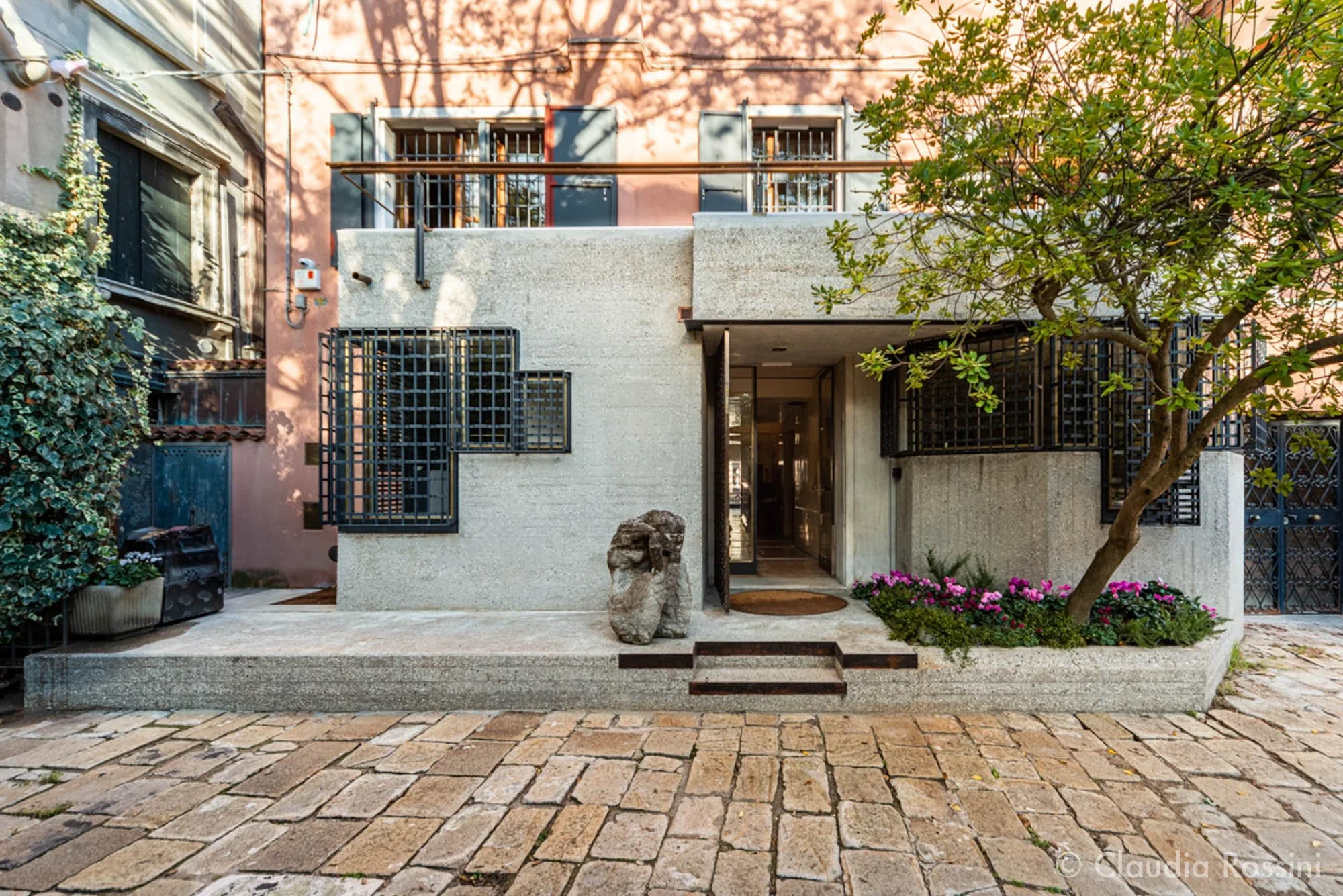Casa Balboni, Carlo Scarpa