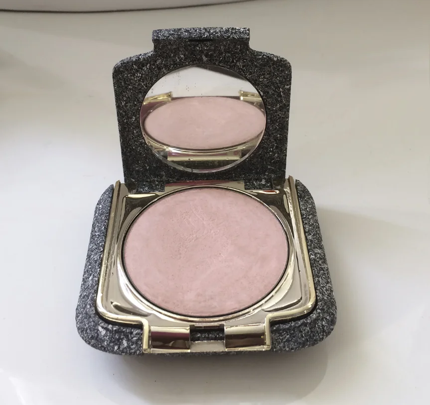 Peachy-Powder-Foundations.jpg