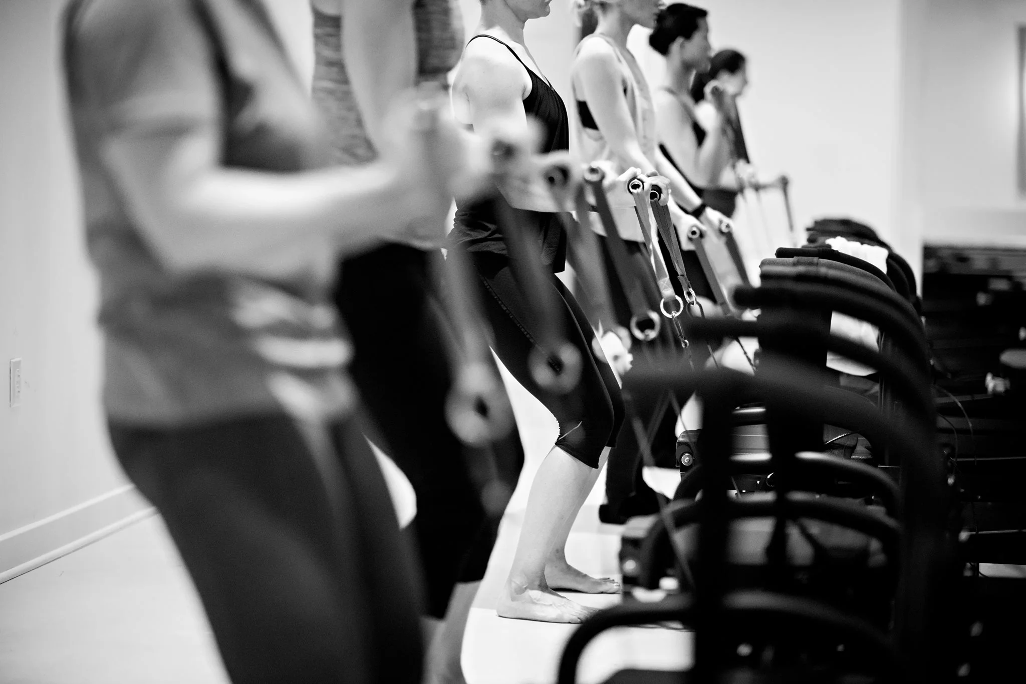 group-fitness-class-404.jpg