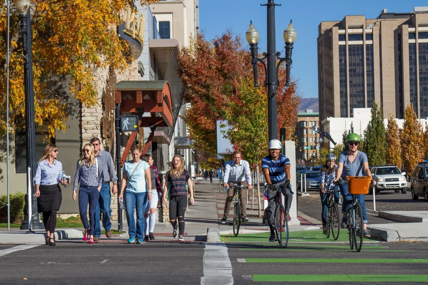 Examining Walk Travel Behavior and Land Use in Utah
