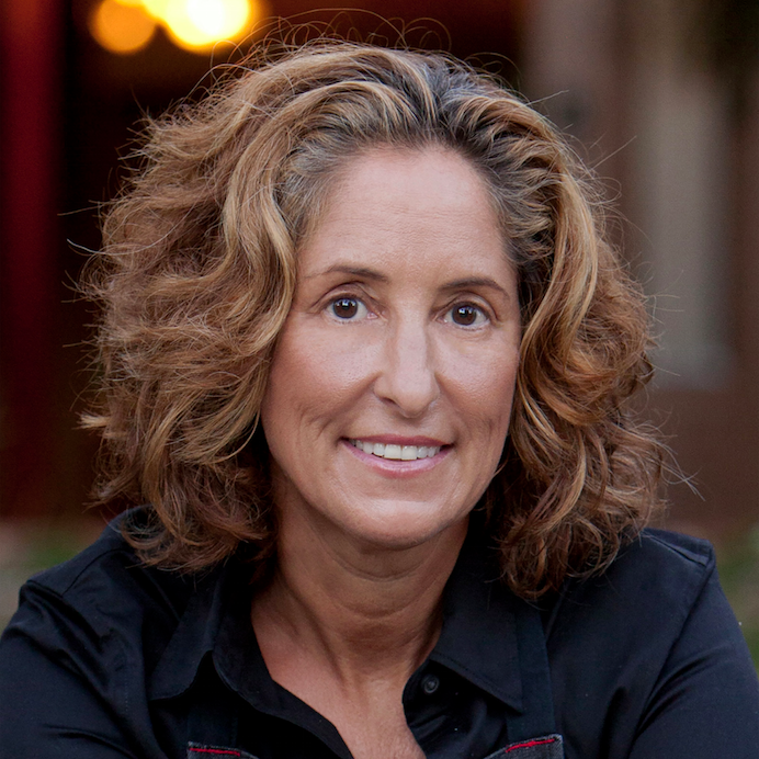 Suzanne Tracht