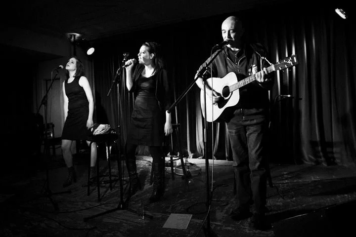 Concert with Leila Albayaty and Alan Bishop. © Frank Schmitt