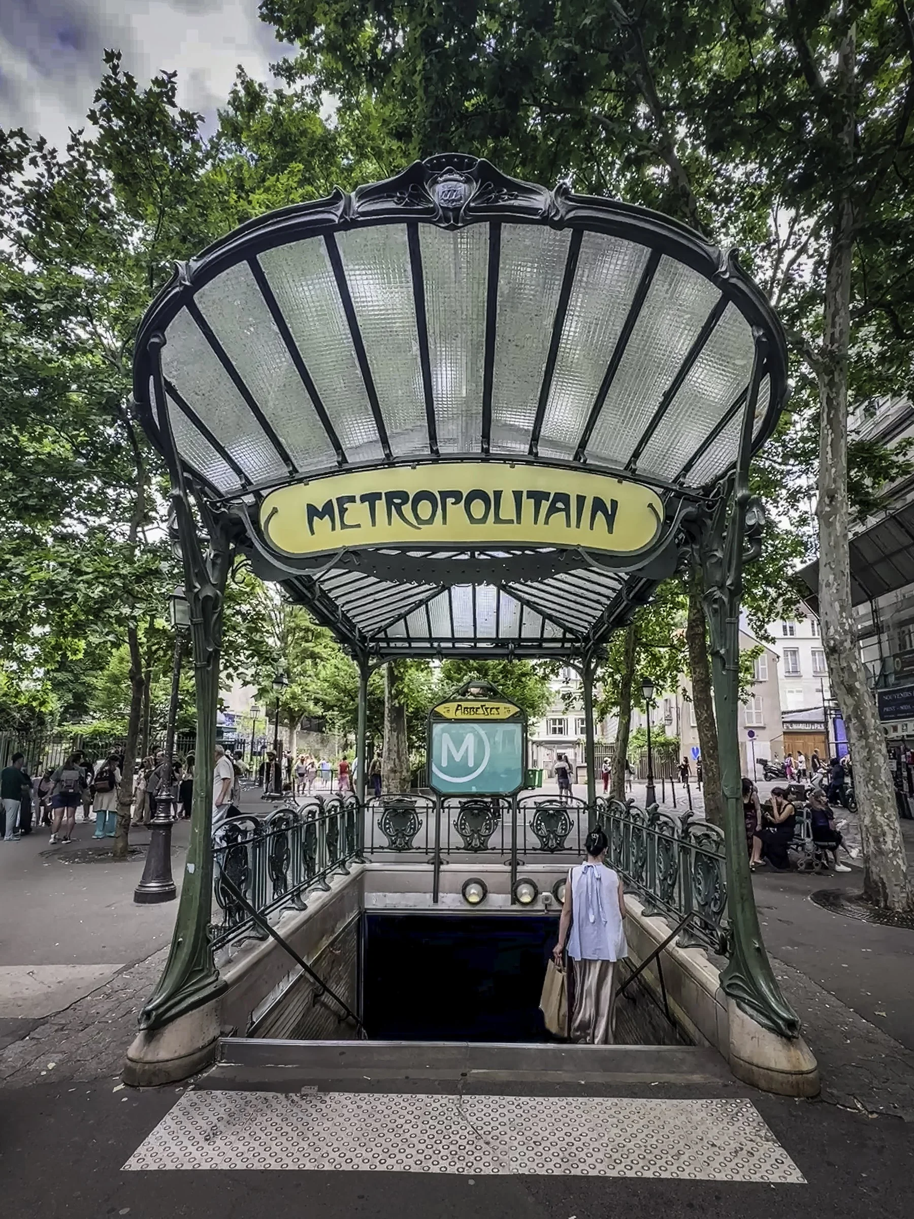 Dragonfly" Art Nouveau Metropolitain Canopy at Abbesses Metro Station - Paris