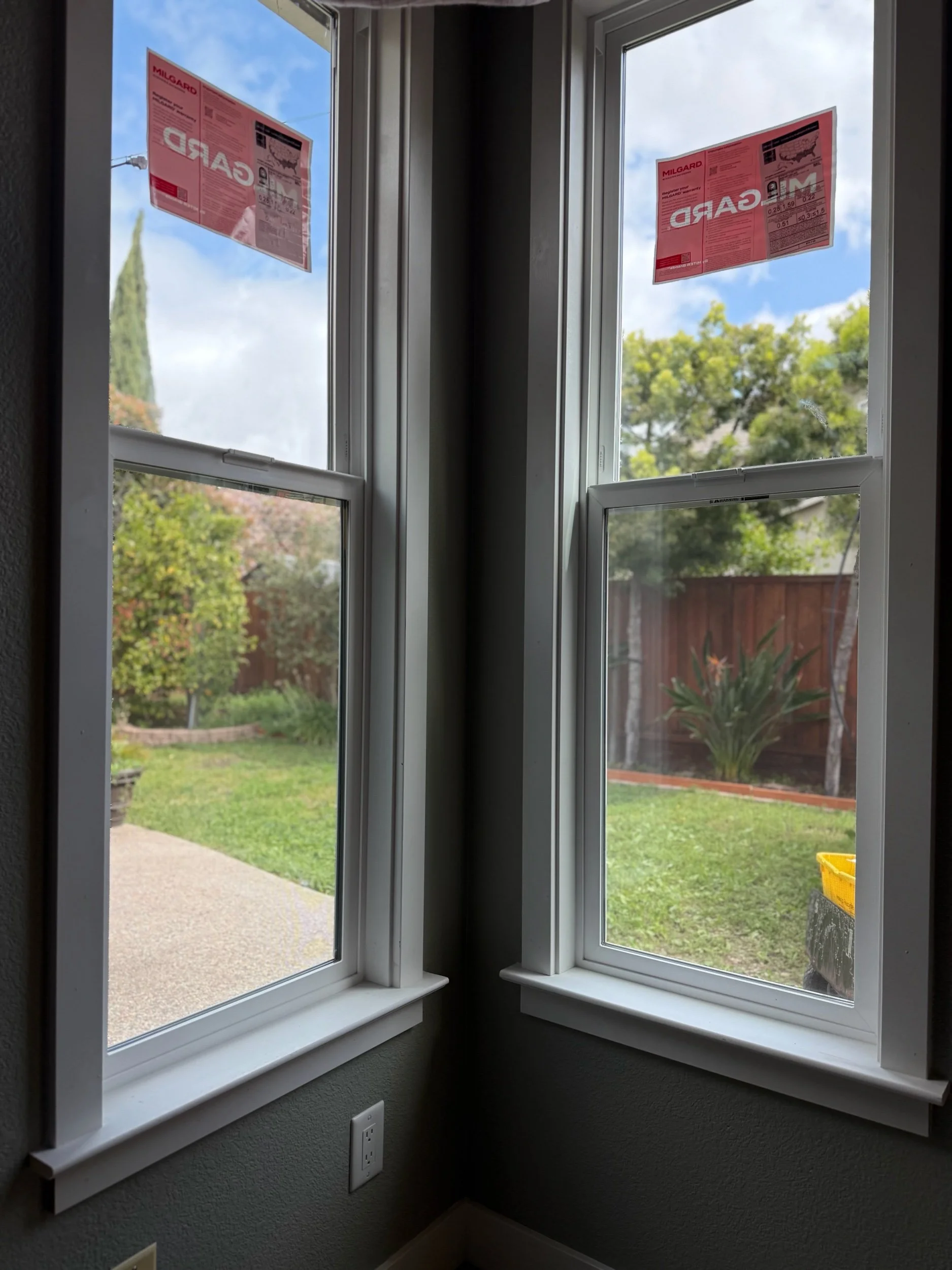 Milgard V300 Trinsic Series Single Hung Windows 