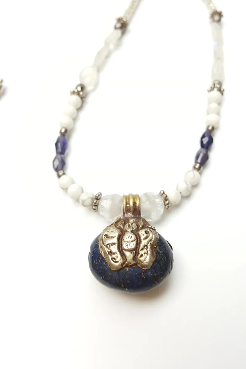necklace a.jpg