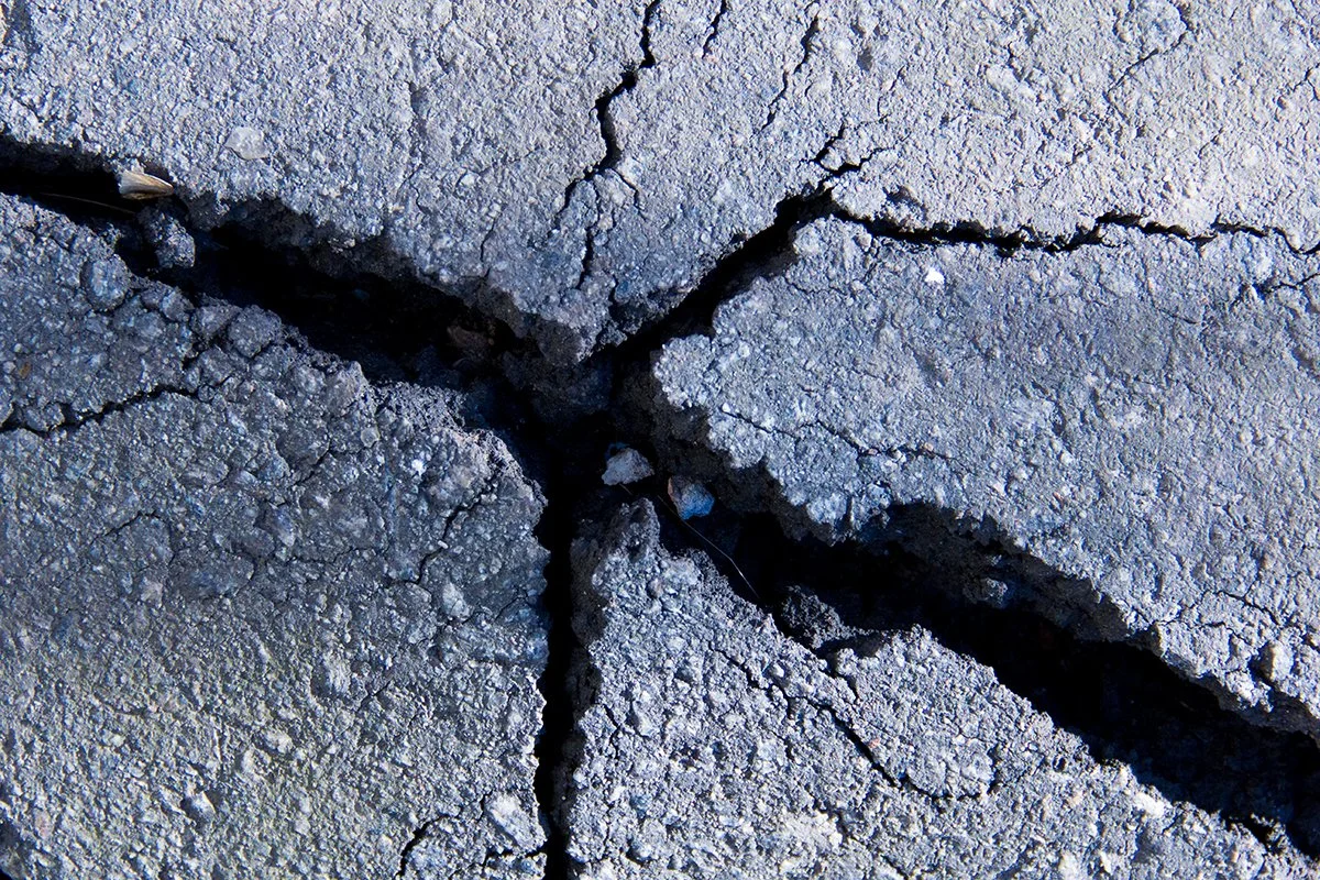 cracked-concrete-texture-background-in-urban-setti-2026-09-25-03-00-18-utc.jpg