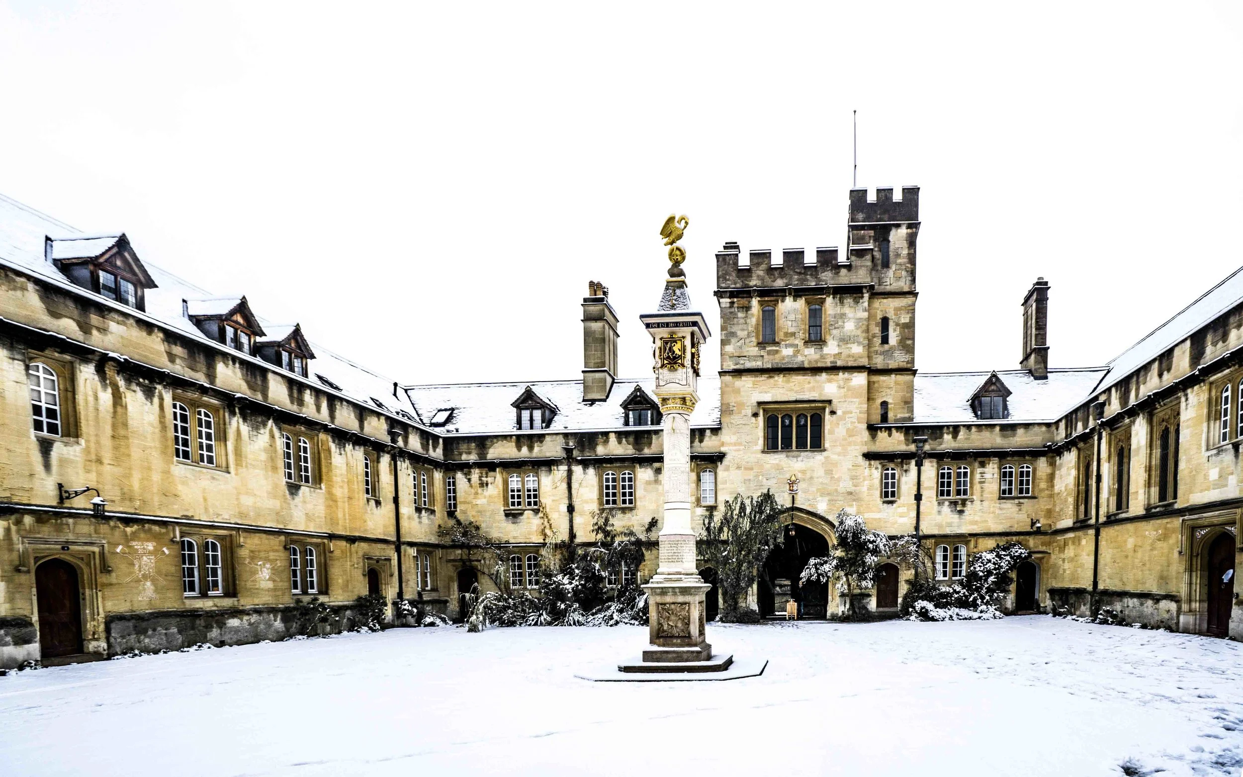 Undergraduate:&nbsp;http://www.ccc.ox.ac.uk/Studying-at-Corpus/