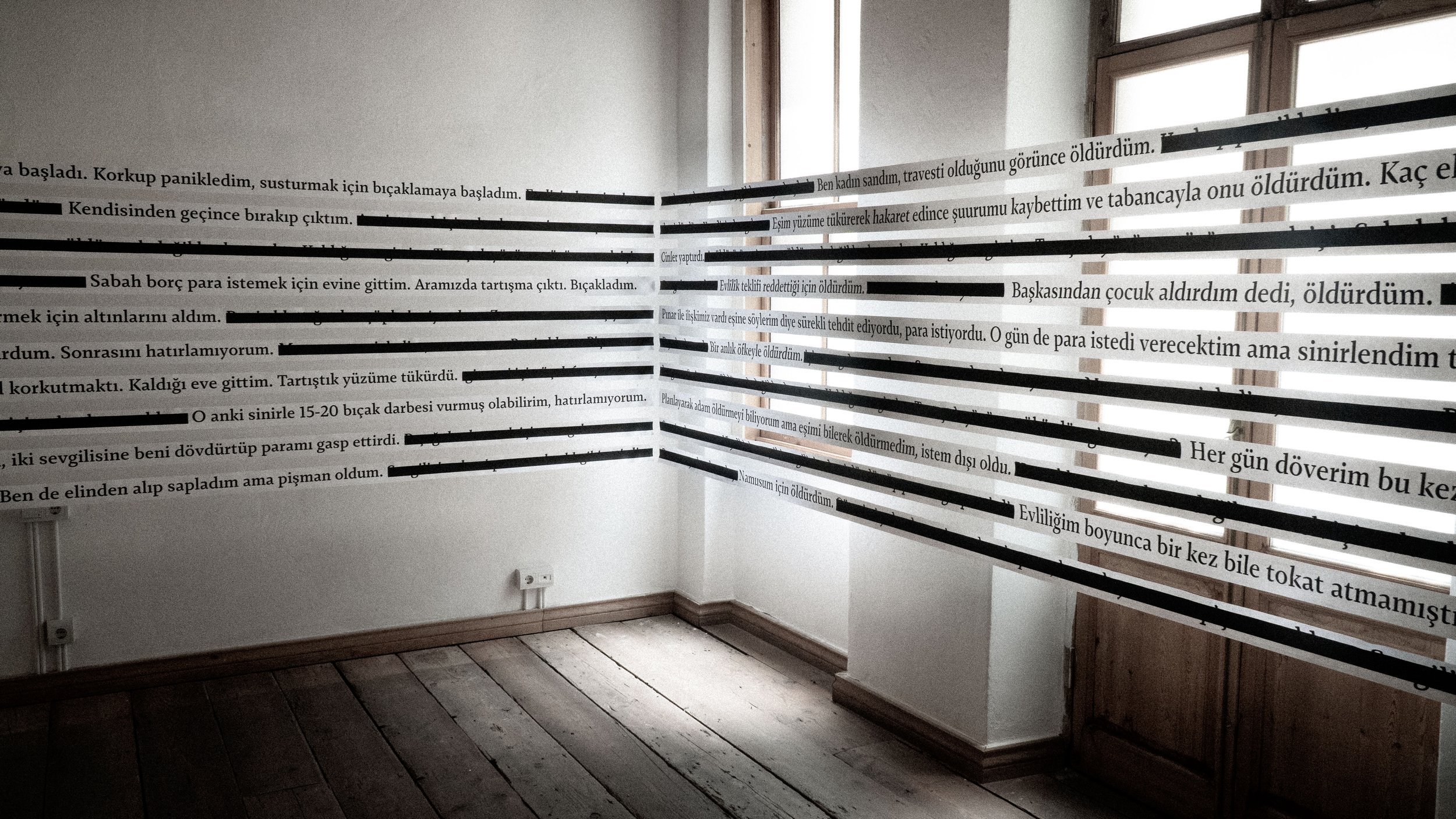 Traces of Murder in Language: Installation, language in documents