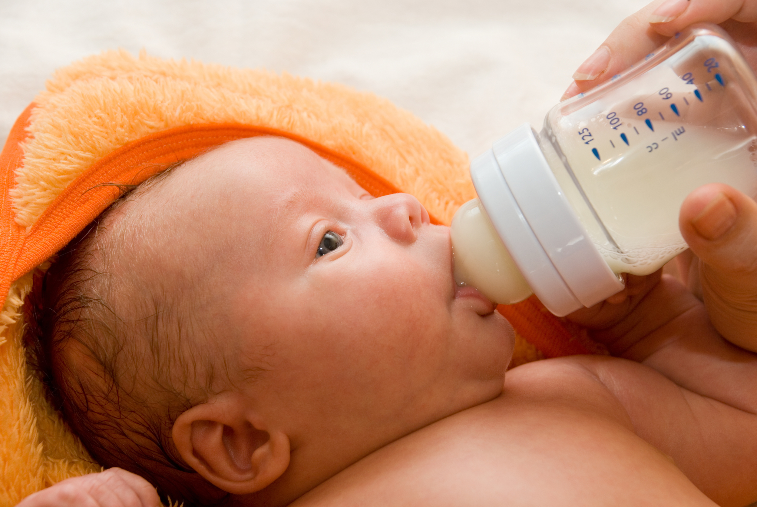 formula-feeding.jpg