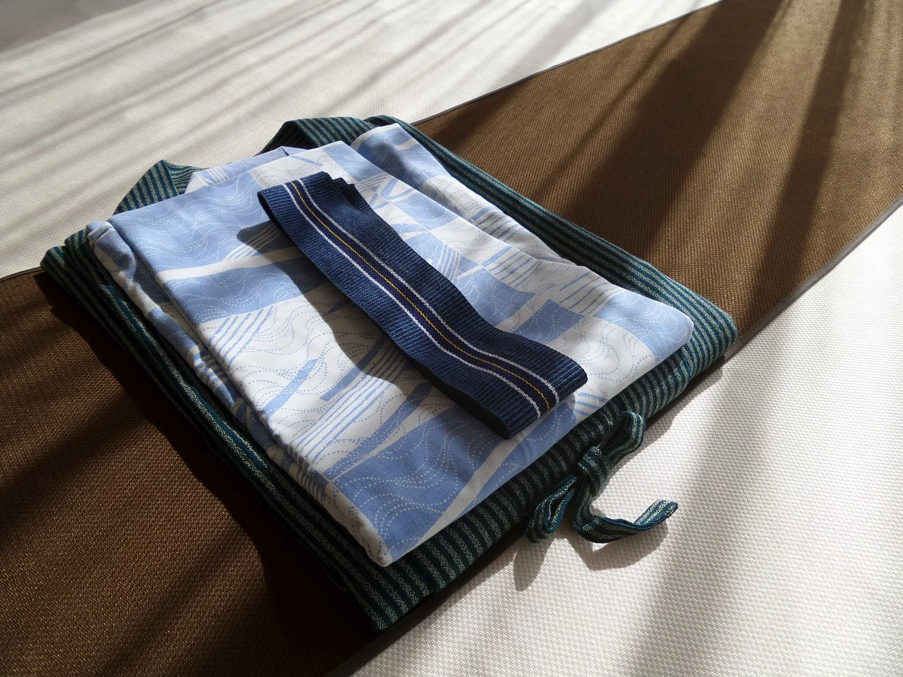 ropa-japonesa-kimono-hombre.jpg