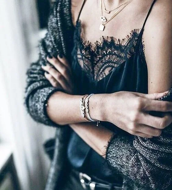 ropa-salir-noche-mujer-lenceria.jpg