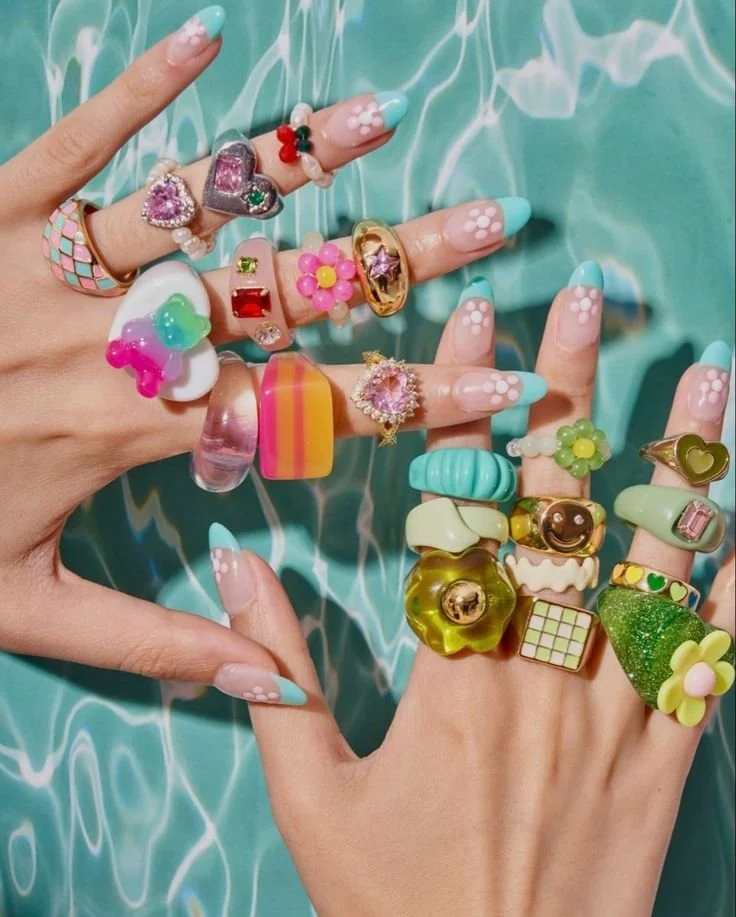 Moda Asia 2026: Los 9 Accesorios Tendencia en Corea, China y Japón