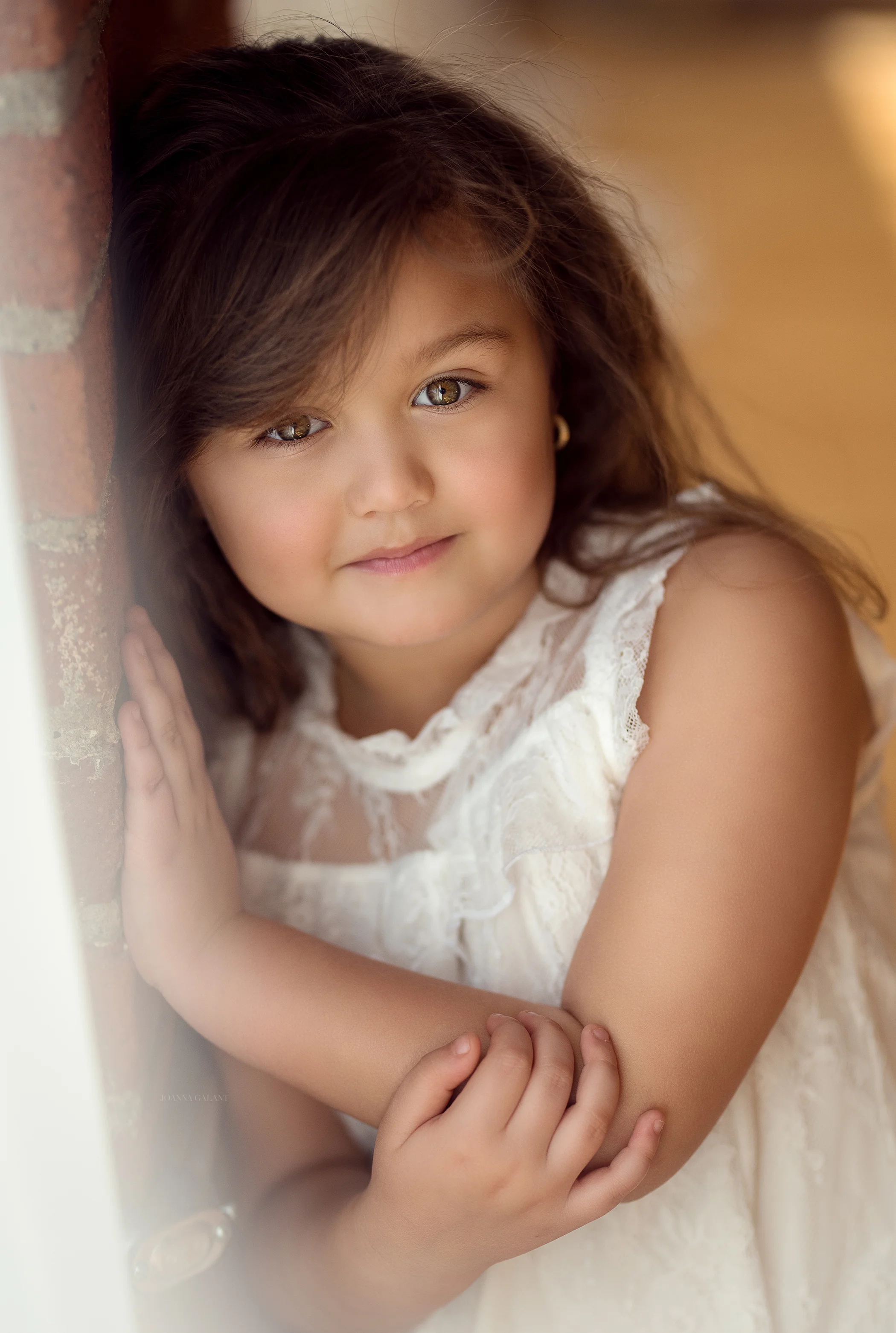 STUDIO PORTRAIT, TORONTO