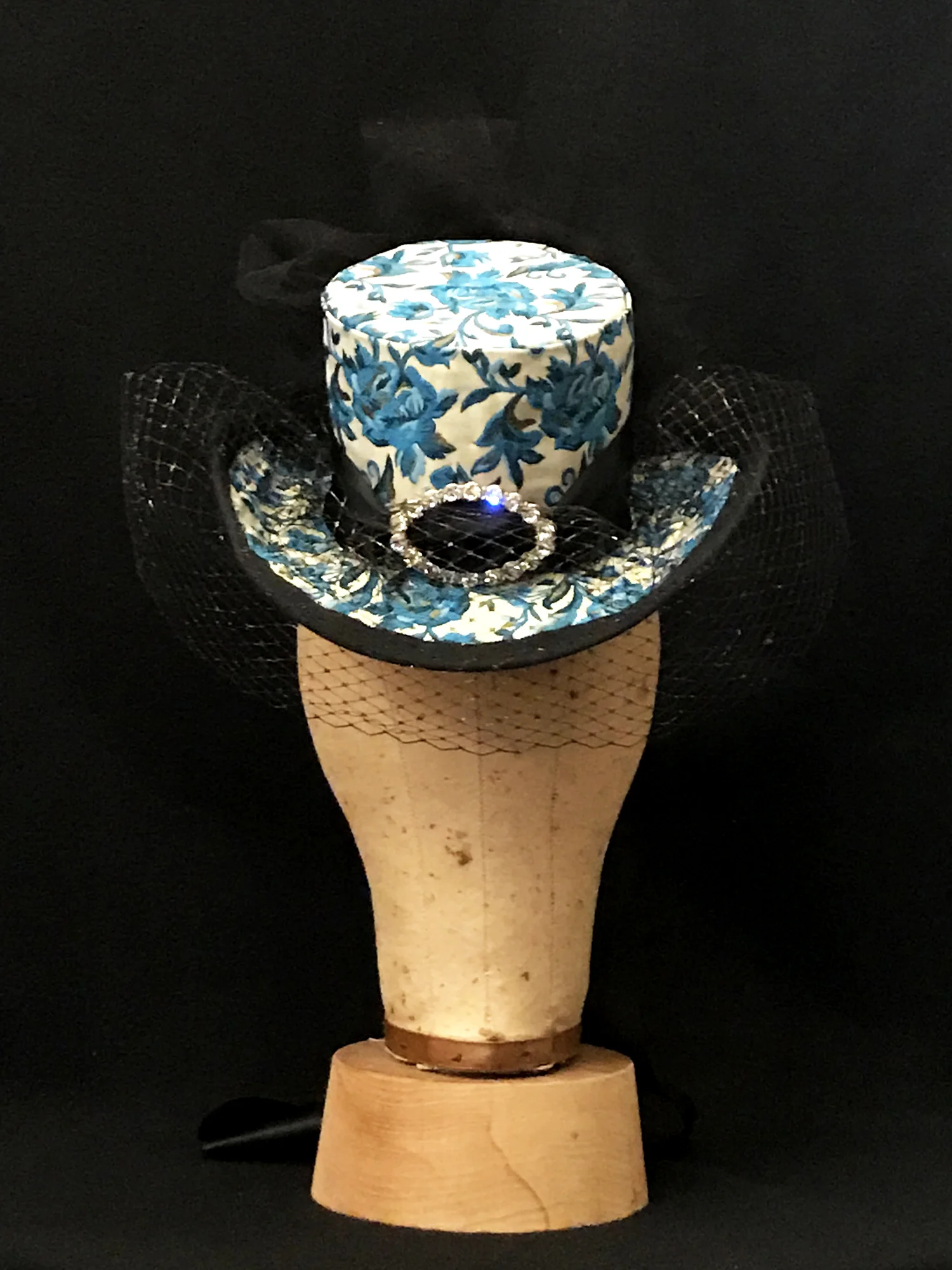 steampunk top hat mini top hat front.jpg