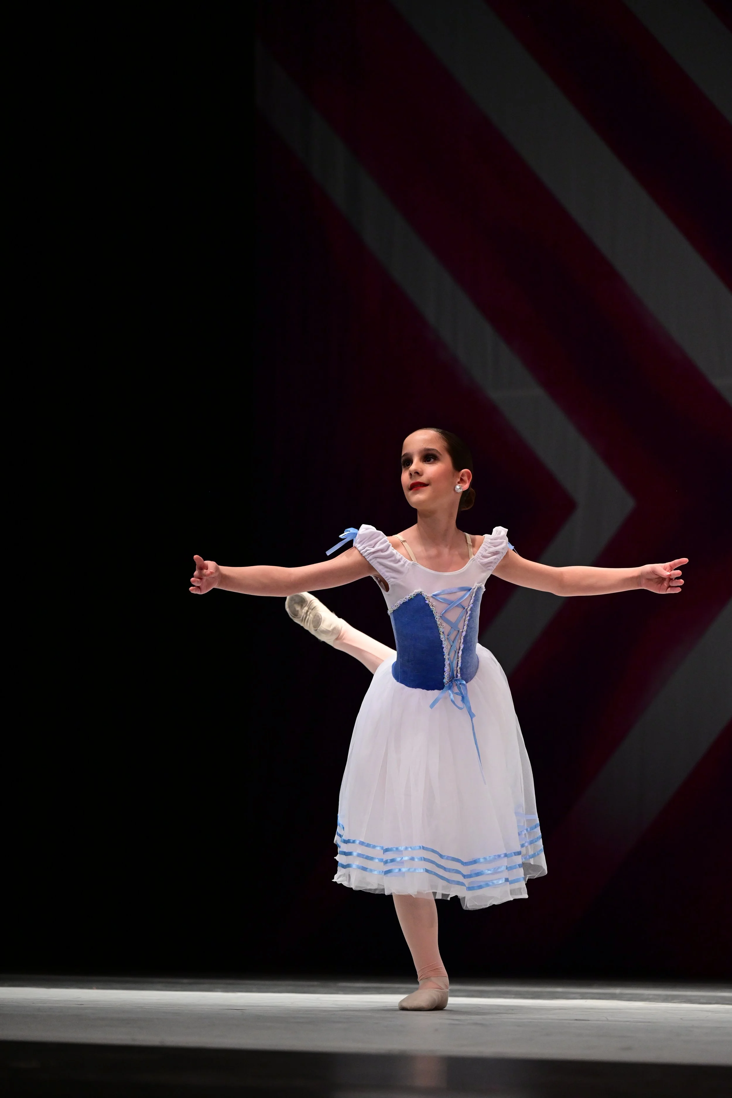 Act322_GiselleVariation_ALLEGRODANCE_DHA_7711.JPG