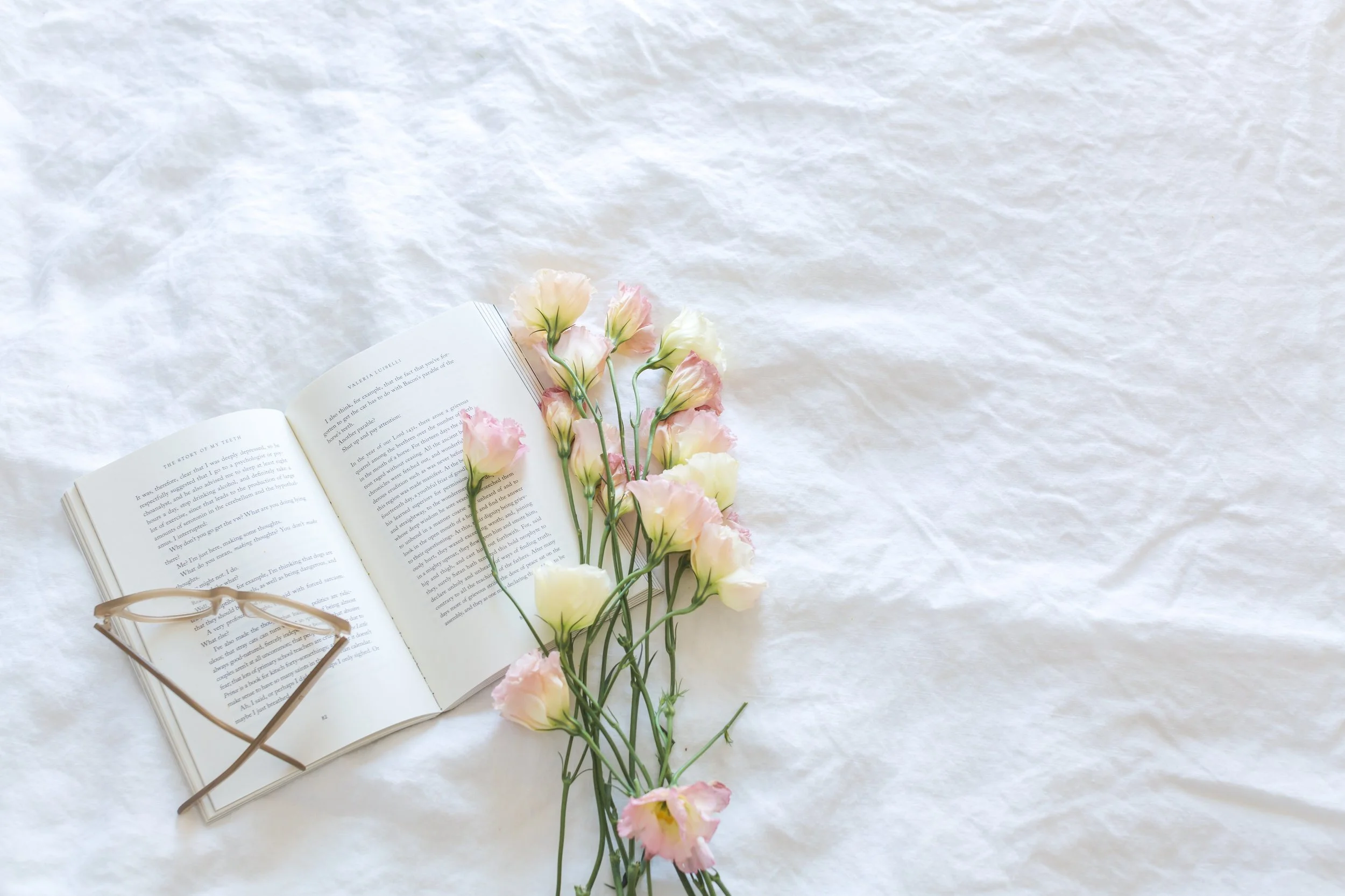 beautiful-book-flowers.jpg