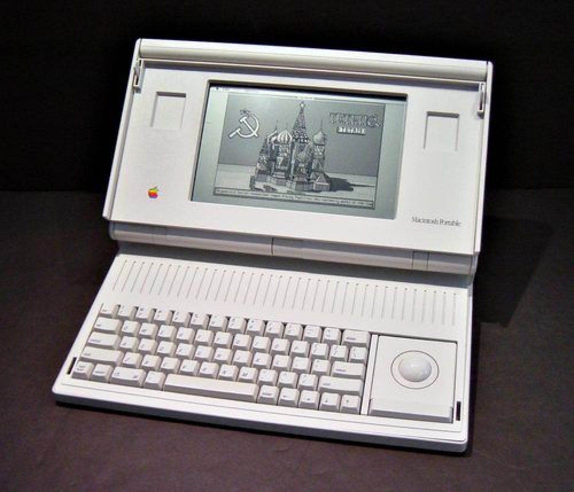 -apple-macintosh-portable-computer-old-computers-steve-wozniak-computer-E7e65332f9ddc7bf9673f80c47d13f9f8.jpg