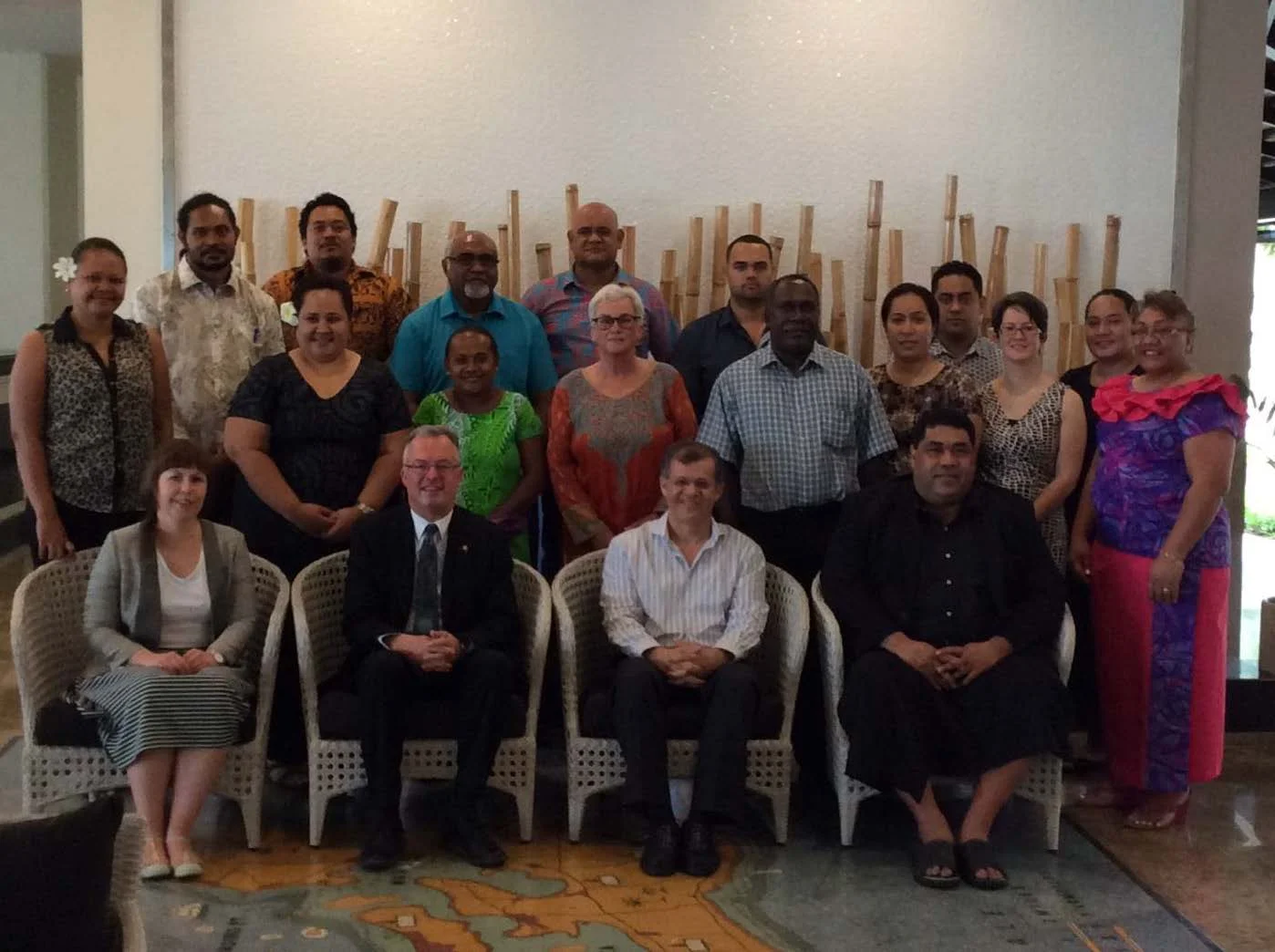 Supporting performance measurement of public auditors in the Pacific - Image of the workshop facilitators, advisors and participant 