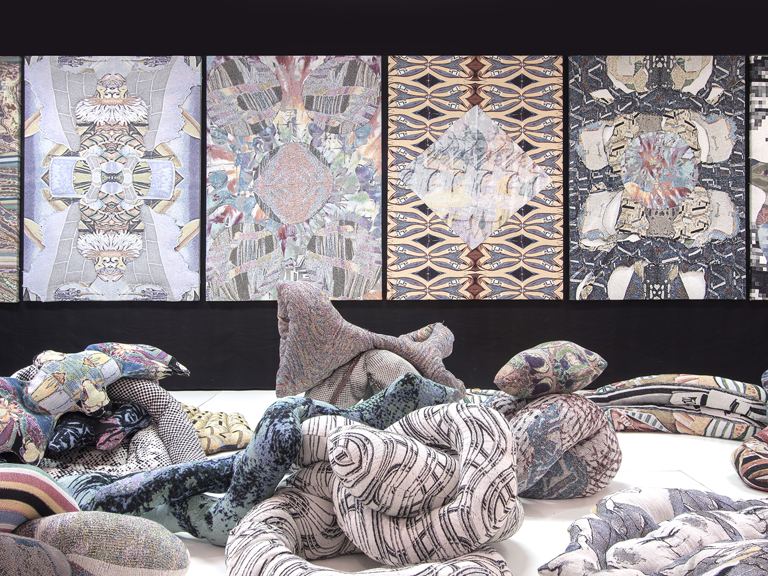 David B. Smith, Extruded Daydream, 18 soft sculptures and 6 wall hanging fabric collages, 25 x 25 x 10 ft. installation, 2016. Photo courtesy of the artist.