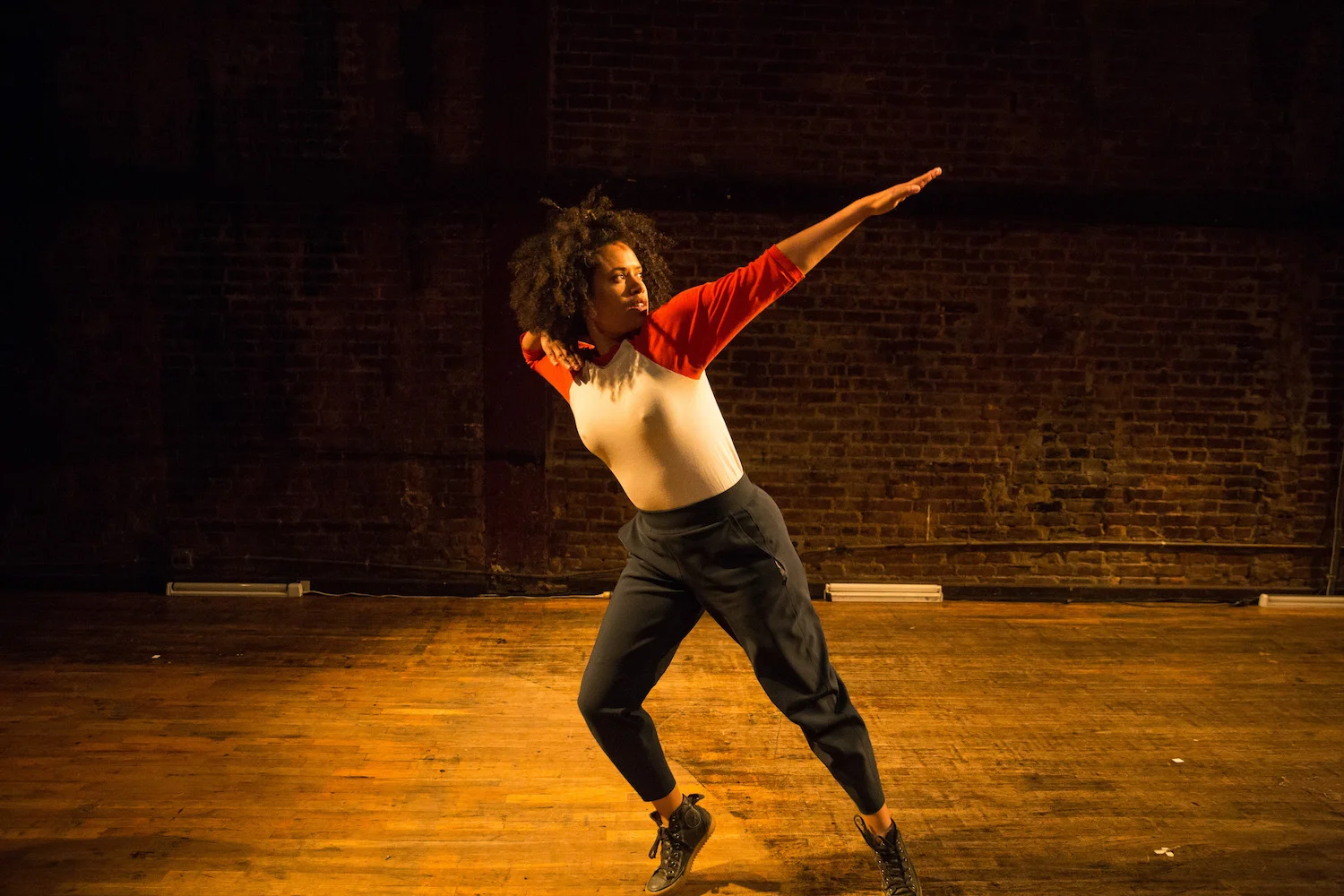 Leslie Cuyjet, A Salient Theme (2017), at La MaMa for LaMaMa Moves! Festival. Image by Scott Shaw. Originally premiered in 2016 at Center for Performance Research.