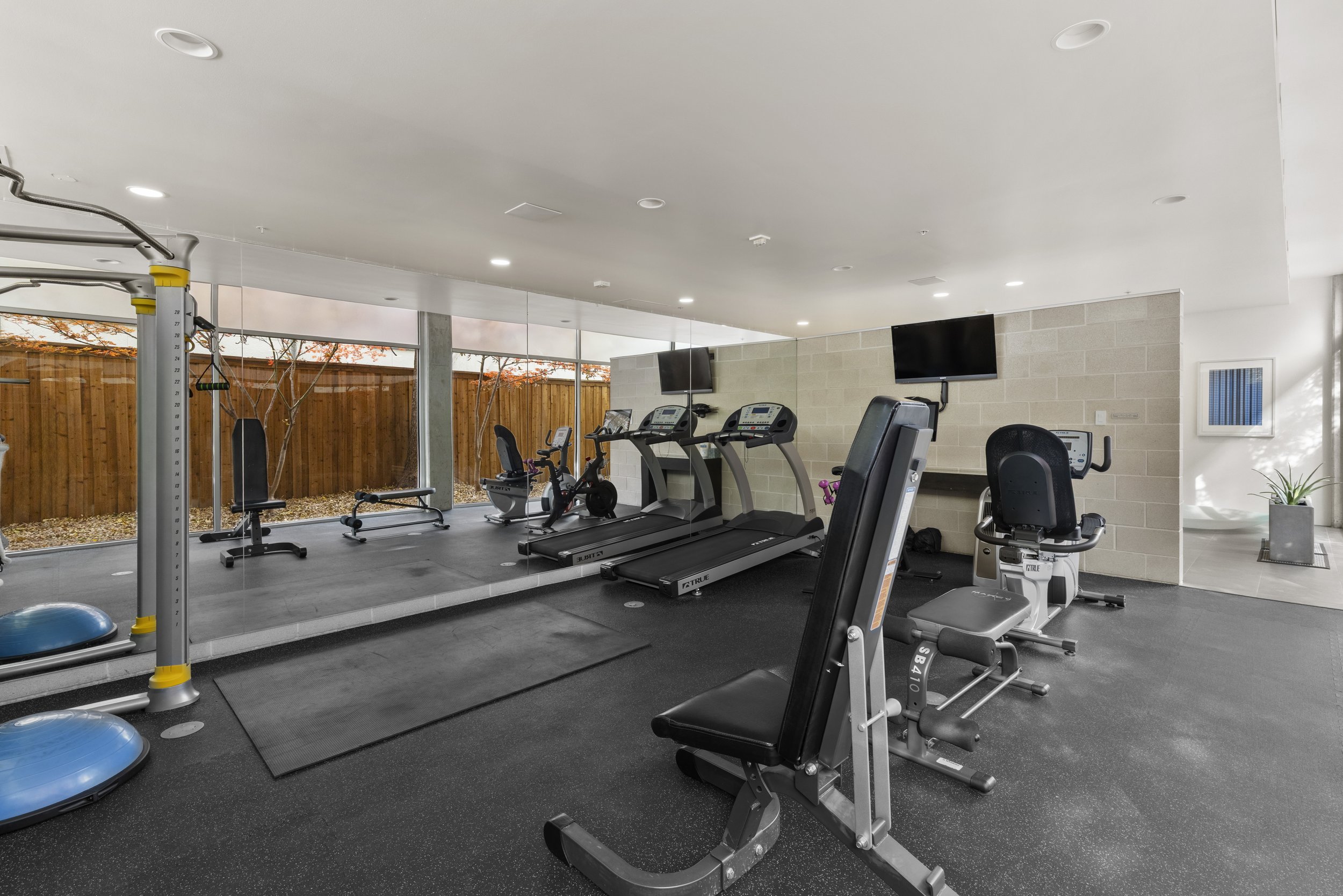 13-Gym.jpg
