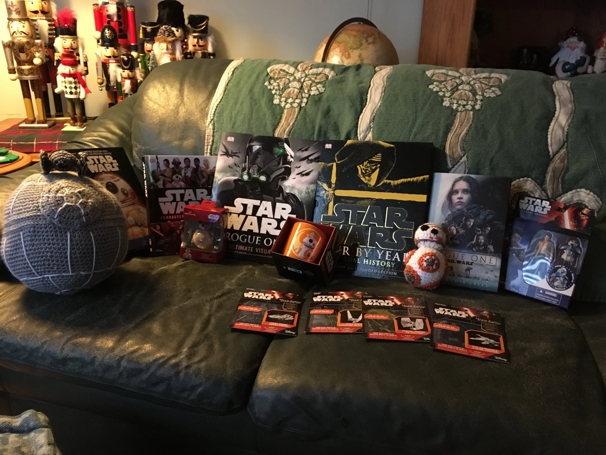Jayme's 2016 Star Wars Haul, featuring crochet Death Star and BB-8