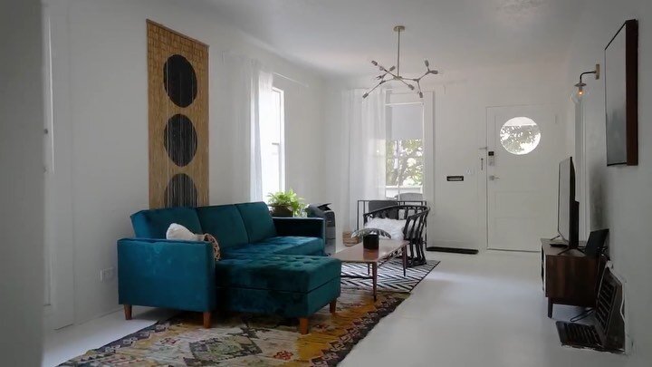 The first video is by @stephaniekayfilms. The second video is by me. Vote for your fav! 🤣 Seriously, this transformation is one of my all time favorites. Located smack dab downtown #Chico, this new @airbnb is the perfect hub and home away from home.