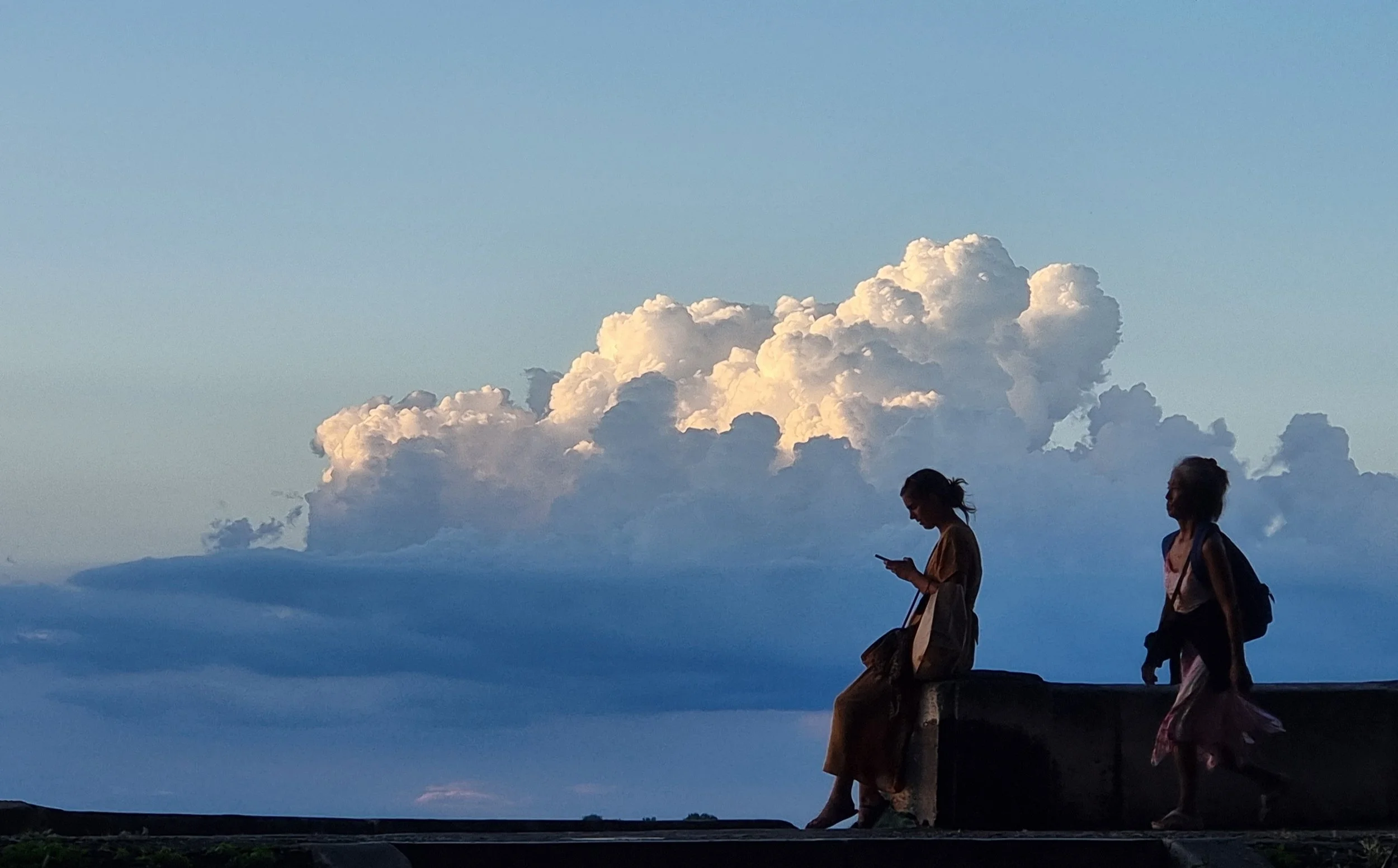 PHOTO ARLES 20210707_205214  CROP.jpg