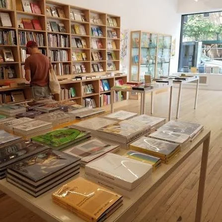 Mast Books
