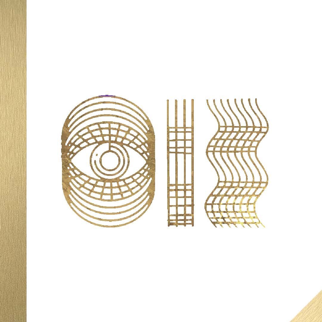 / T H E M E / The theme of a home or space is of utmost importance to collecting items for that space. Many of us aren&rsquo;t just a one style sort of person so we tend to collect objects, artworks or architectural features that appeal to our core p