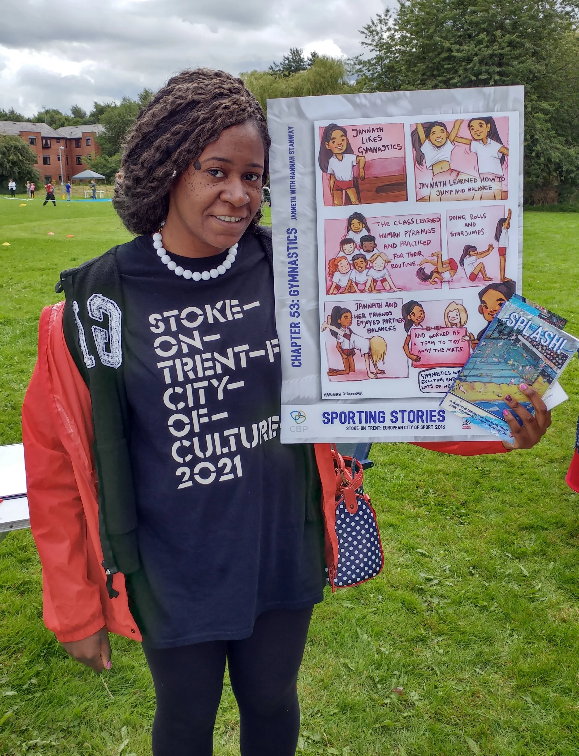 And another star turn - local poet Gabriella Gay showing off our favourite artwork and promoting Stoke-on-Trent's cultural identity and the SoT2021 City of Culture bid #sport #poetry #artwork