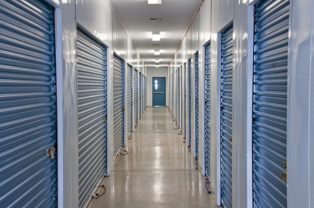   STORAGE SOLUTIONS SIMPLIFIED   Safe - Secure - Affordable   LEARN MORE  