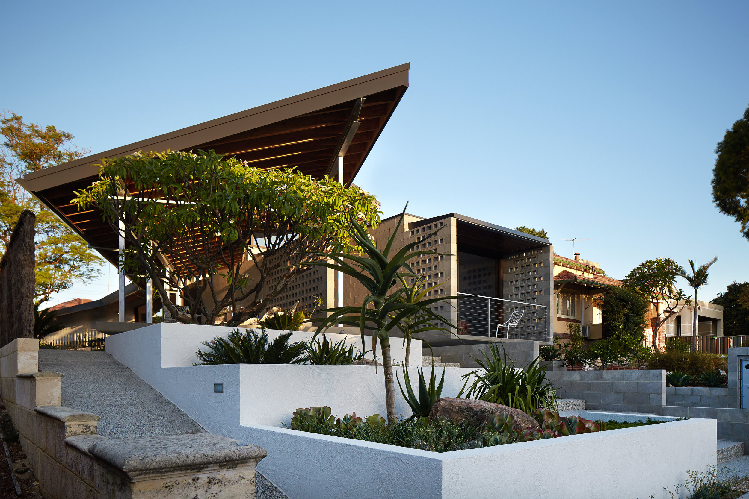 ConcreteHouse20150320_5565.jpg