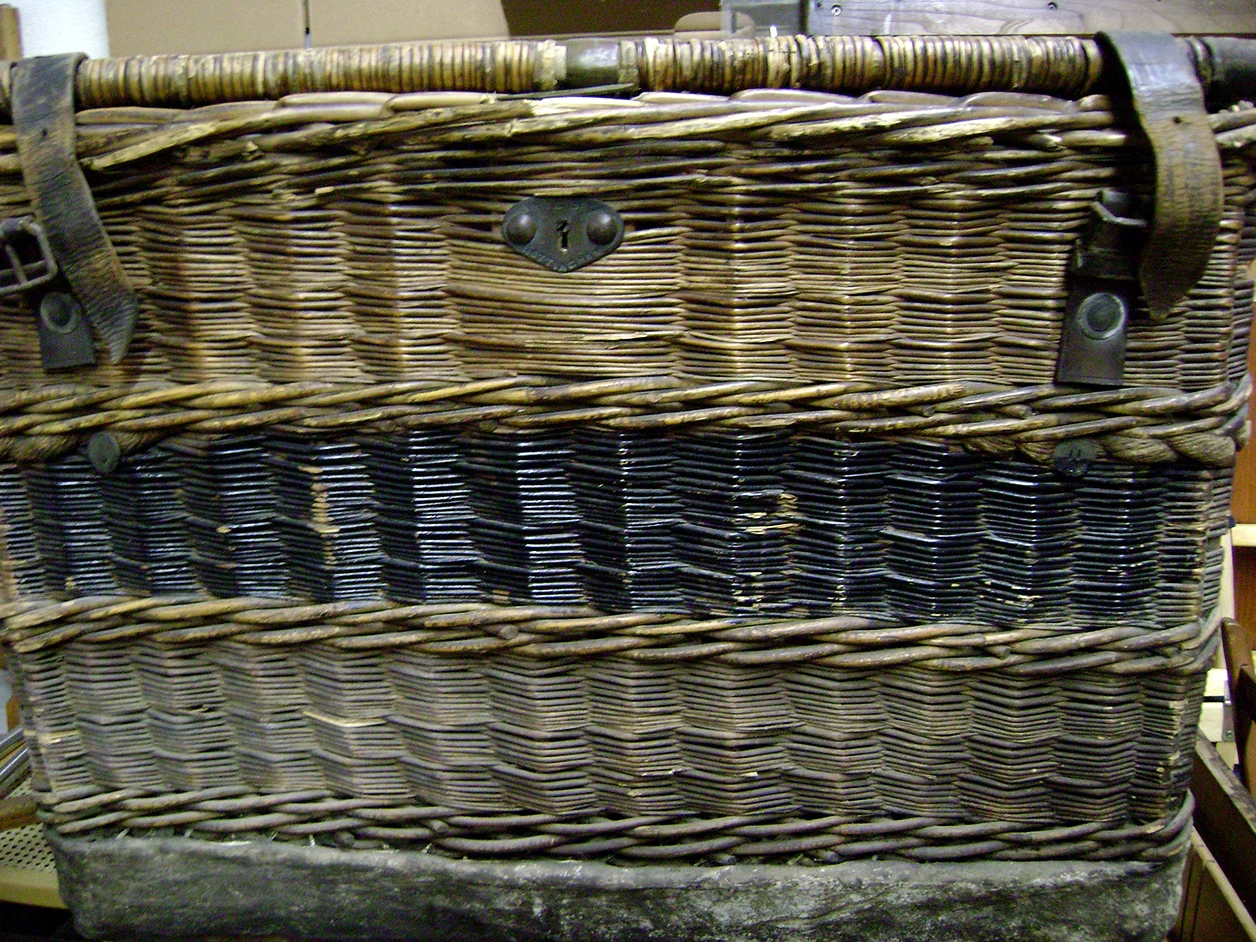 Wicker is an umbrella term that is used to describe anything woven with willow or rattan. It is a style of weaving that generally uses a wood or reed core to support thinner decorative reed patterns on top. Wicker is a very versatile, beautiful material and can be seen on pieces such as: chairs, baskets, cages, lampshades, curtains, and decorative details. 