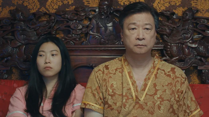 thefarewell_screenpull_13_r.jpg