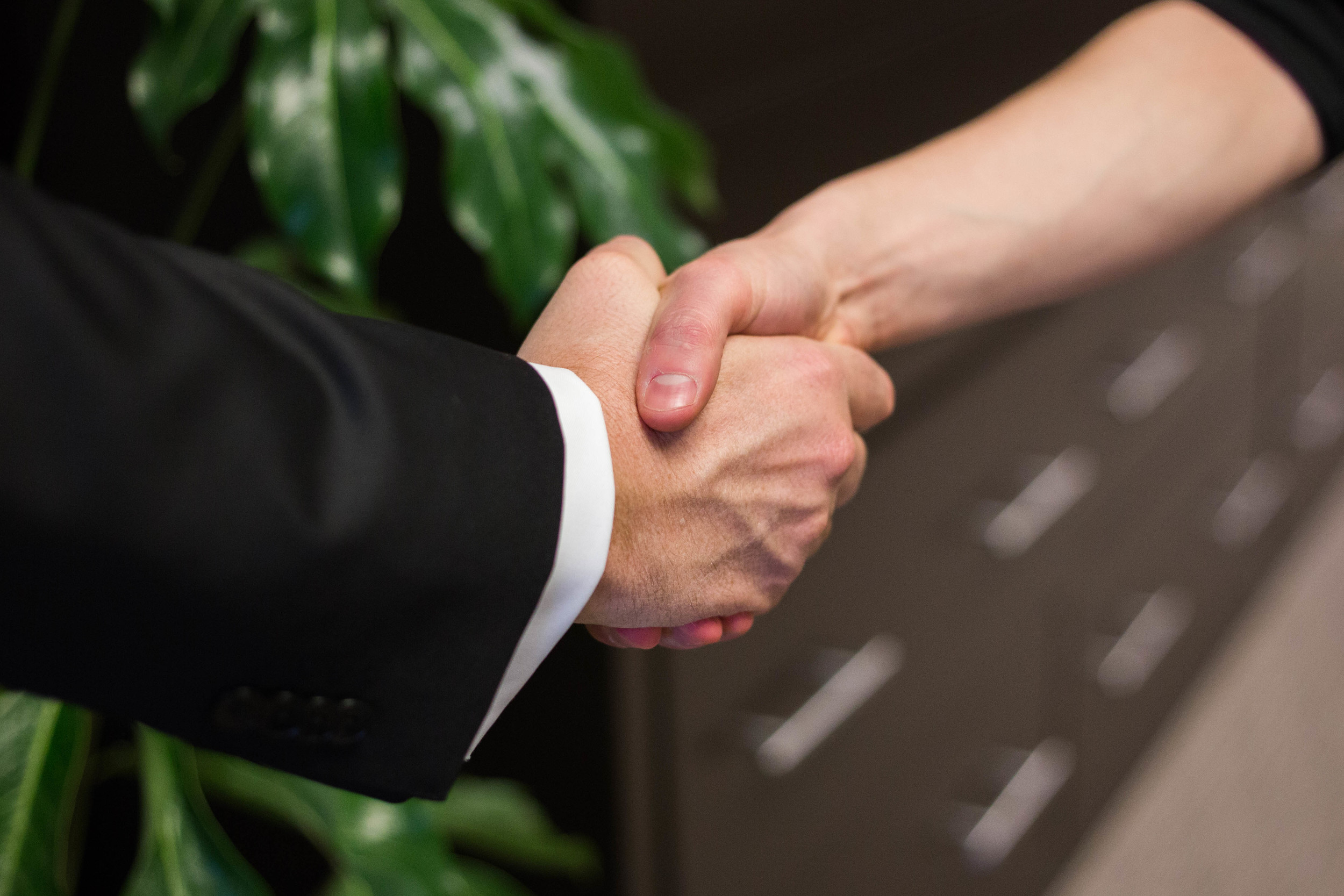 Handshake.jpg