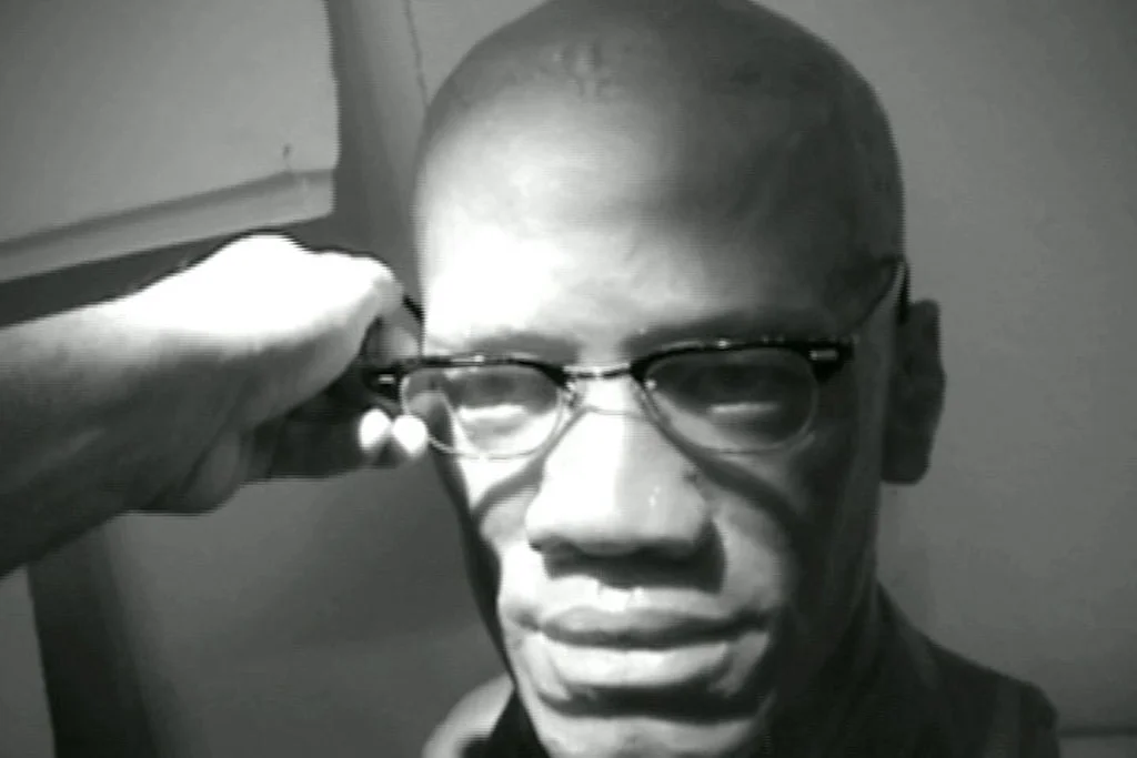  I'm the man you think you are. &nbsp; 2002. &nbsp;Video 