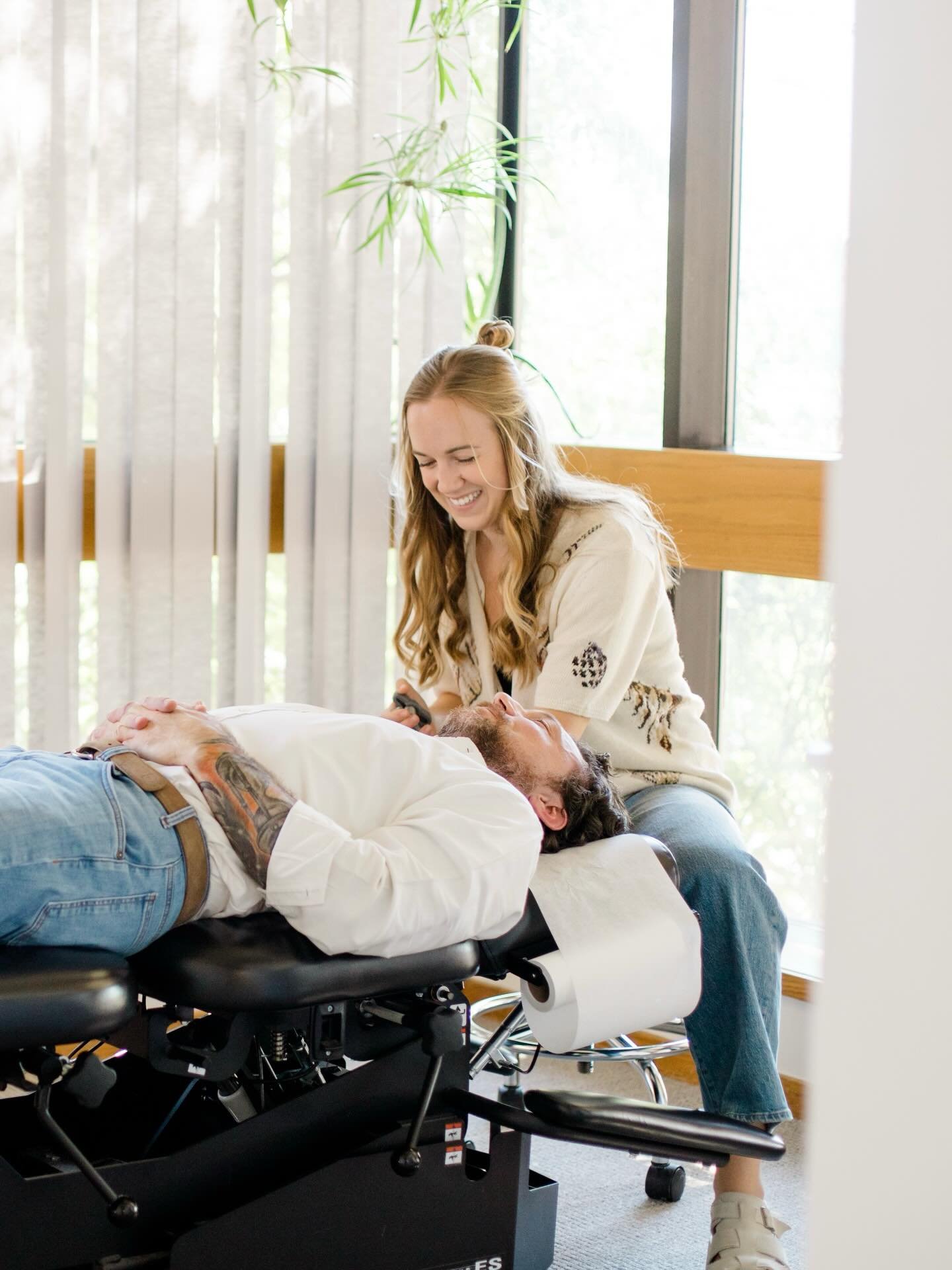 If you&rsquo;re looking for a Saturday appointment Dr. Malia is in office next Saturday, February 28th! Reach out to our front desk staff or book online to get scheduled! 😊

#bouldercolorado #chiropractor #boulderparents