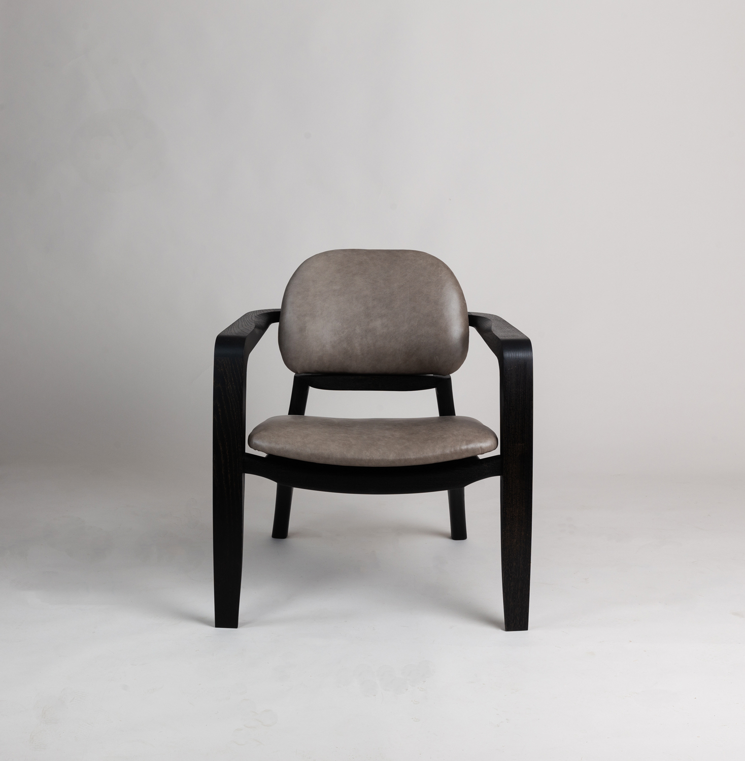 Amplex Chair by Alan Flannery Furniture Design L2.jpg