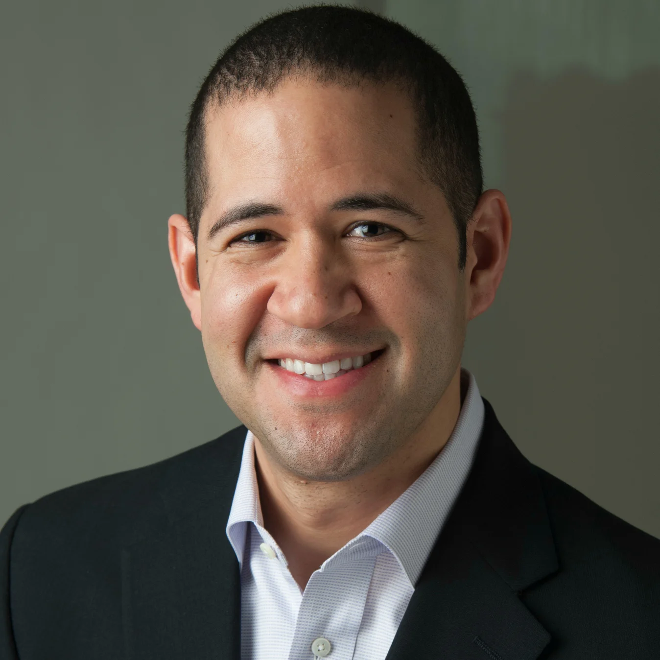 Financial Services - Joshua Livingston - Headshot1.jpg