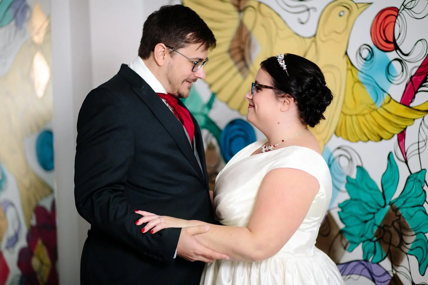 020-nyc-offbeat-wedding-photographer-brooklyn-historical-society-.jpg