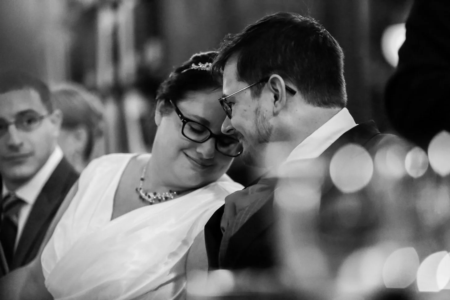 051-nyc-offbeat-wedding-photographer-brooklyn-historical-society-.jpg