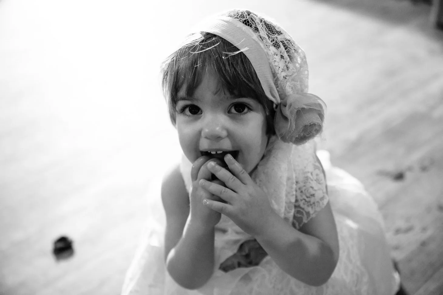 024-nyc-dumbo-loft-brooklyn-wedding-photographer-smitten-chickens-photo-.jpg