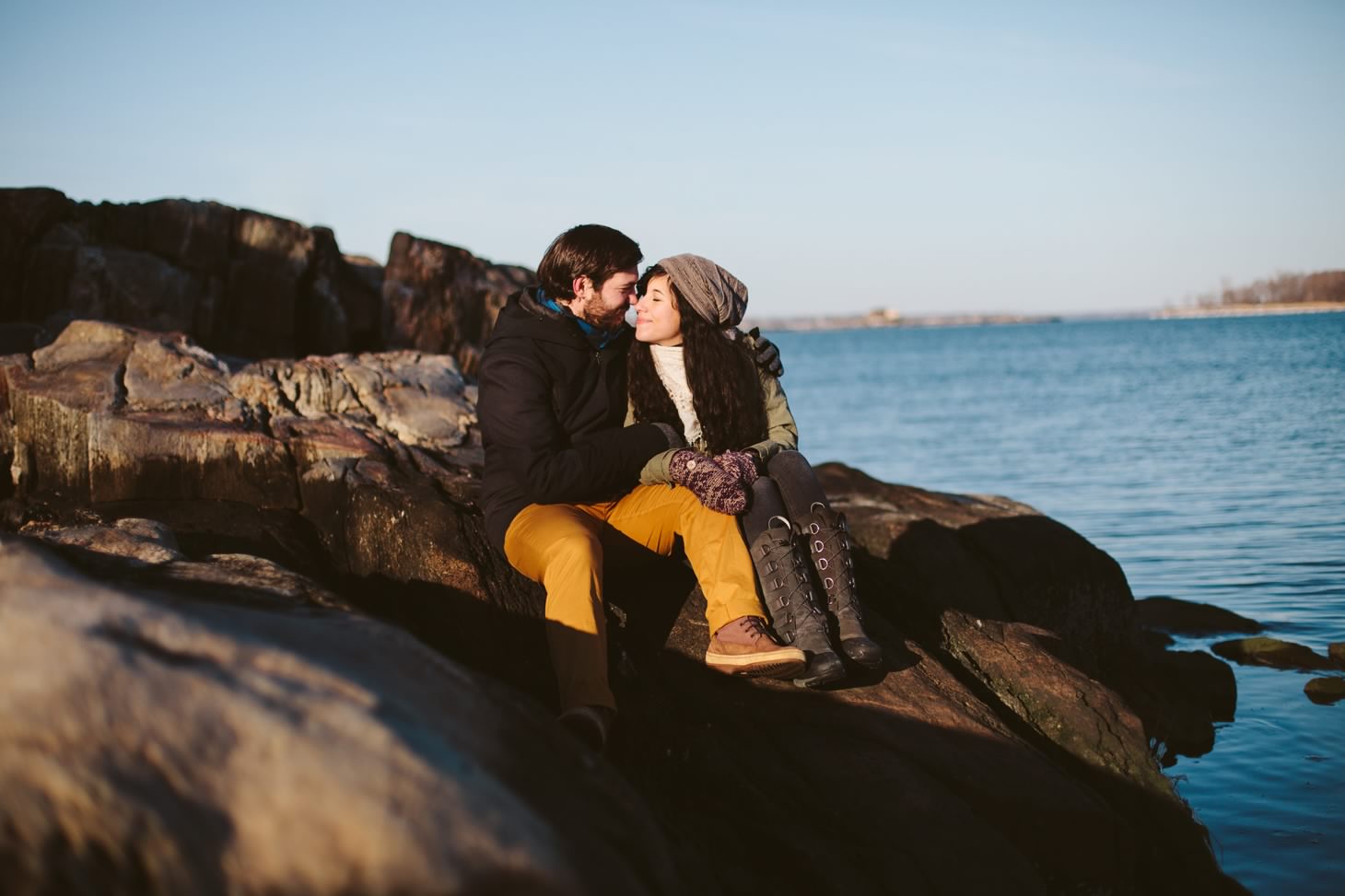 034-nyc-wedding-photographer-orchard-beach-bronx-engagement-winter-smitten-chickens.jpg