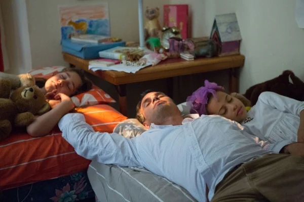 FILM REVIEW: INFINITELY POLAR BEAR (2015) DIR. MAYA FORBES