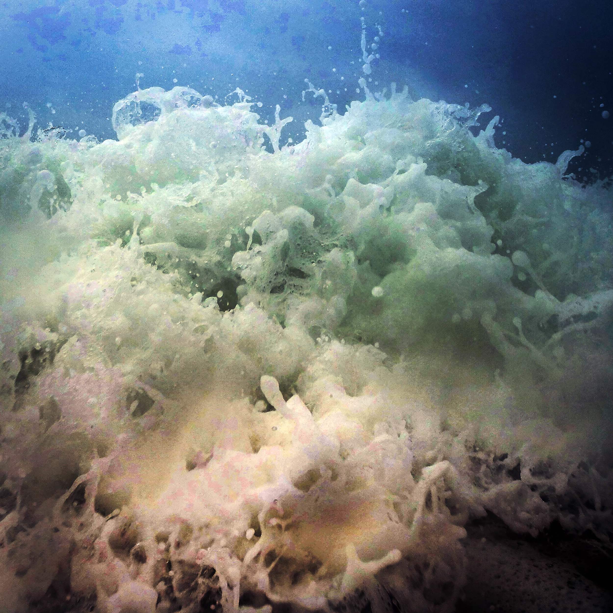 Image above: ©Bryan Smith, Crashing (hither), c-print, mounted on aluminum / Courtesy of Viridian Artists