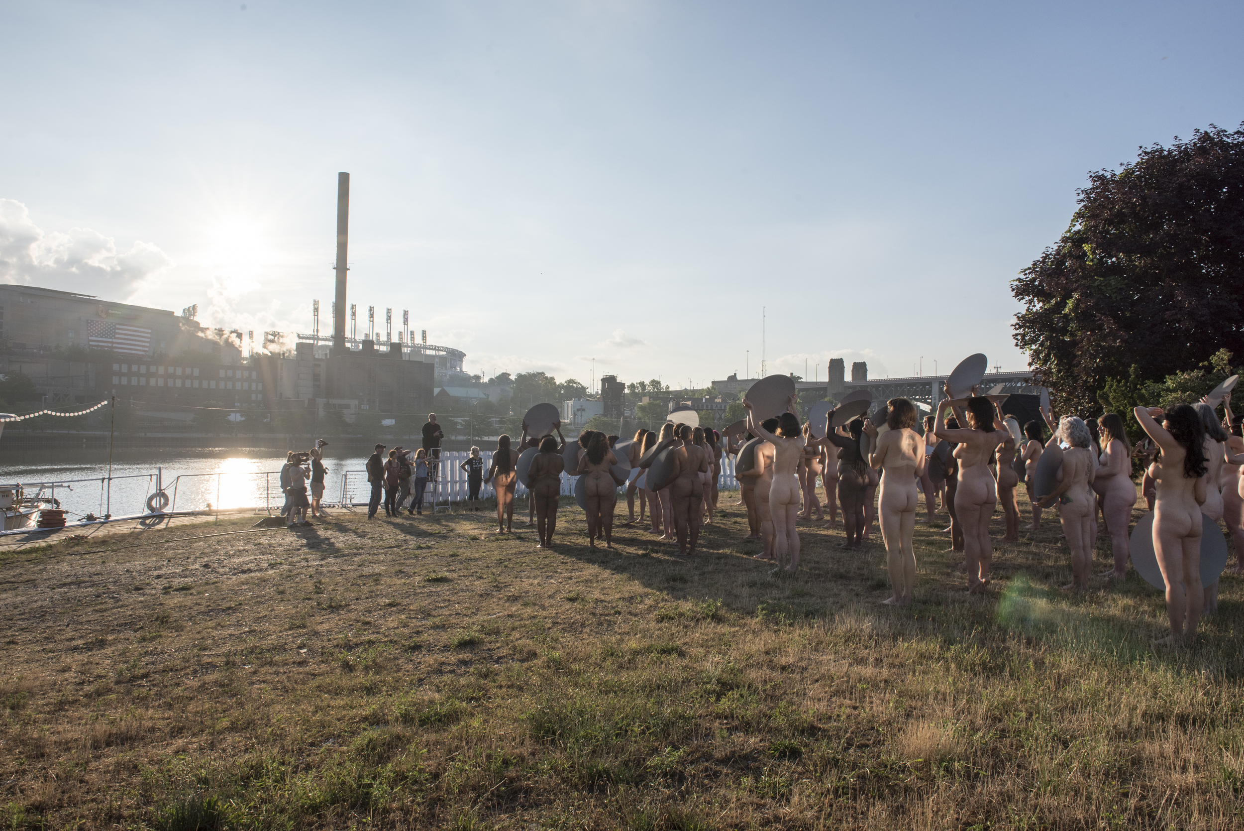 Spencer Tunick S 100 Naked Women — Musée Magazine